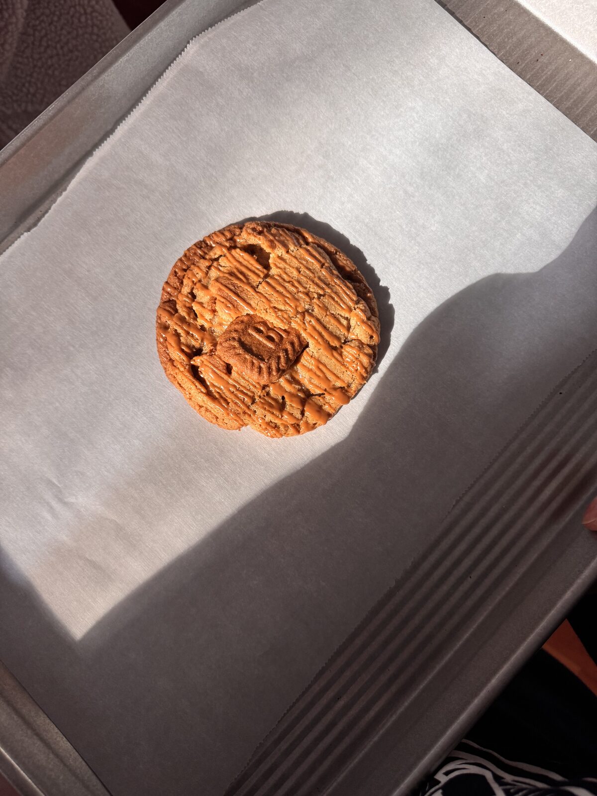 a biscoff cookie